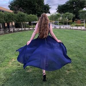 Meet your Posher, Helena